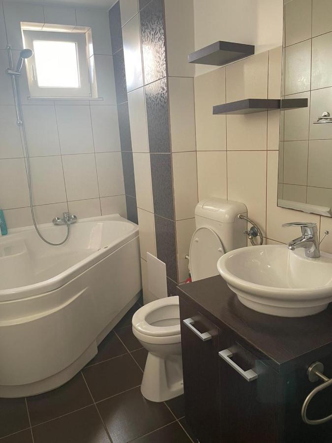 Angels Apartment Oradea Exterior foto
