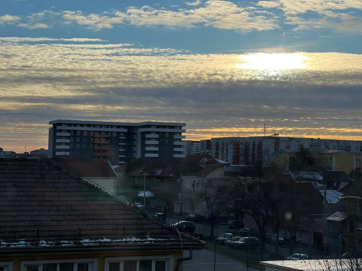 Angels Apartment Oradea Exterior foto